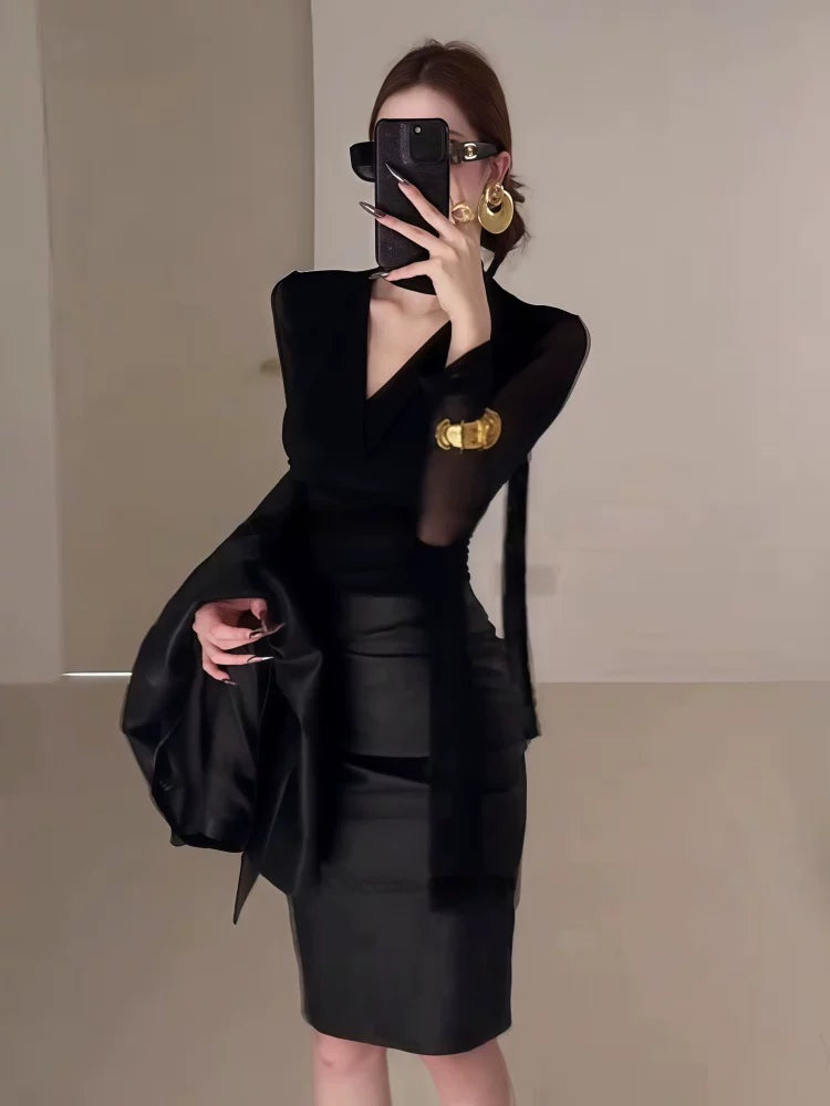 2026春季新款轻奢御姐风穿搭V领挂脖飘带微透性感长袖衬衫上衣女